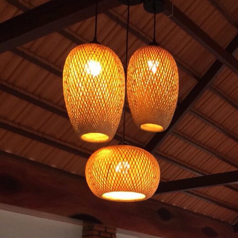 Handwoven bamboo hanging light for furniture decoration