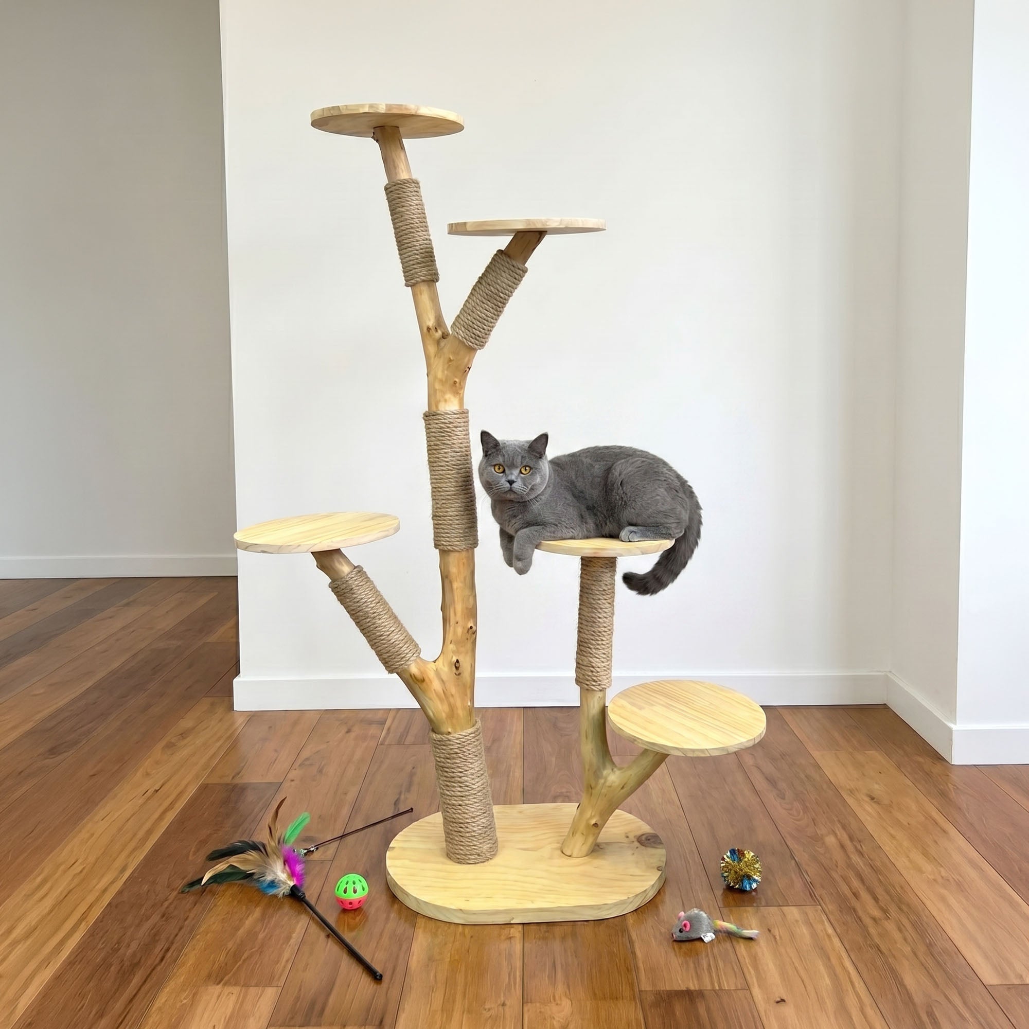Natural Wood Cat Tree with Sisal Scratching Posts